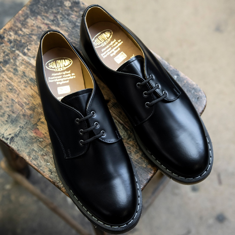Black Hi-Shine Gibson Shoe