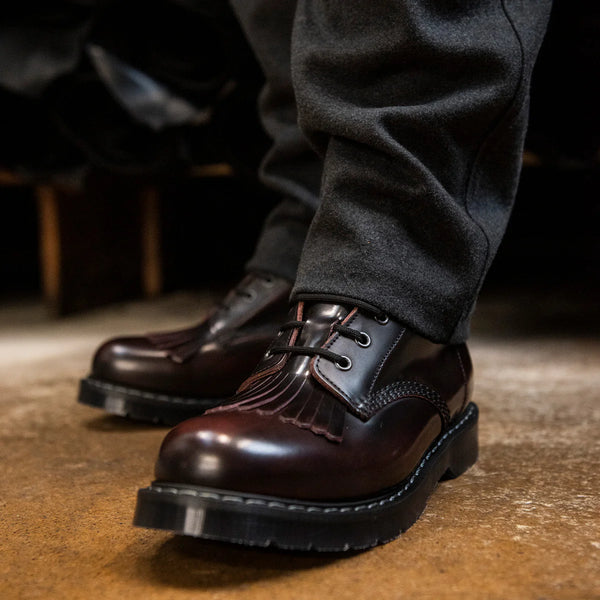Burgundy Rub Off Boot Kiltie